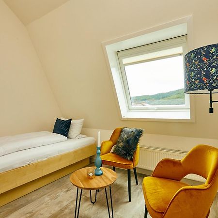 รอคเทอร์ ลันด์โฮเทล Bed & Breakfast เซลทิงเงน-อาคทิก ภายนอก รูปภาพ