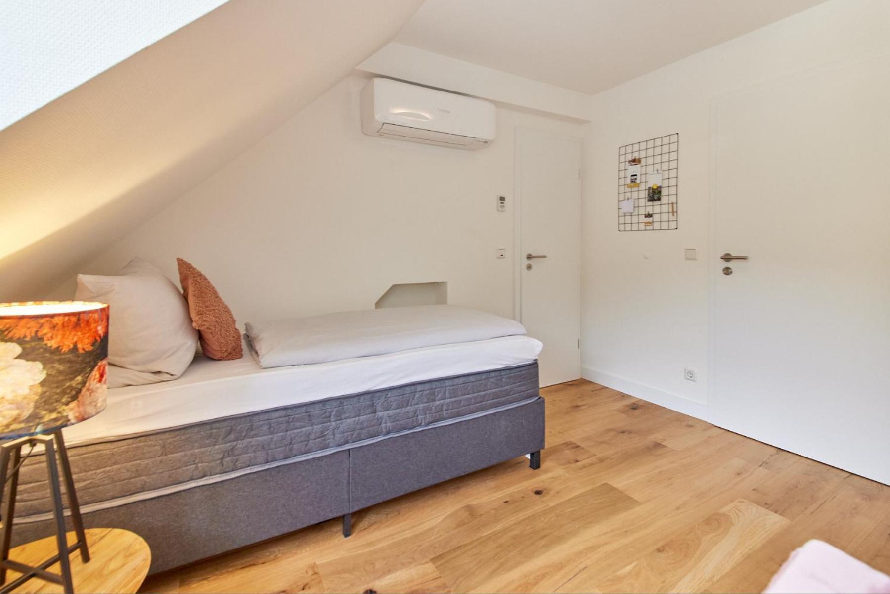รอคเทอร์ ลันด์โฮเทล Bed & Breakfast เซลทิงเงน-อาคทิก ภายนอก รูปภาพ