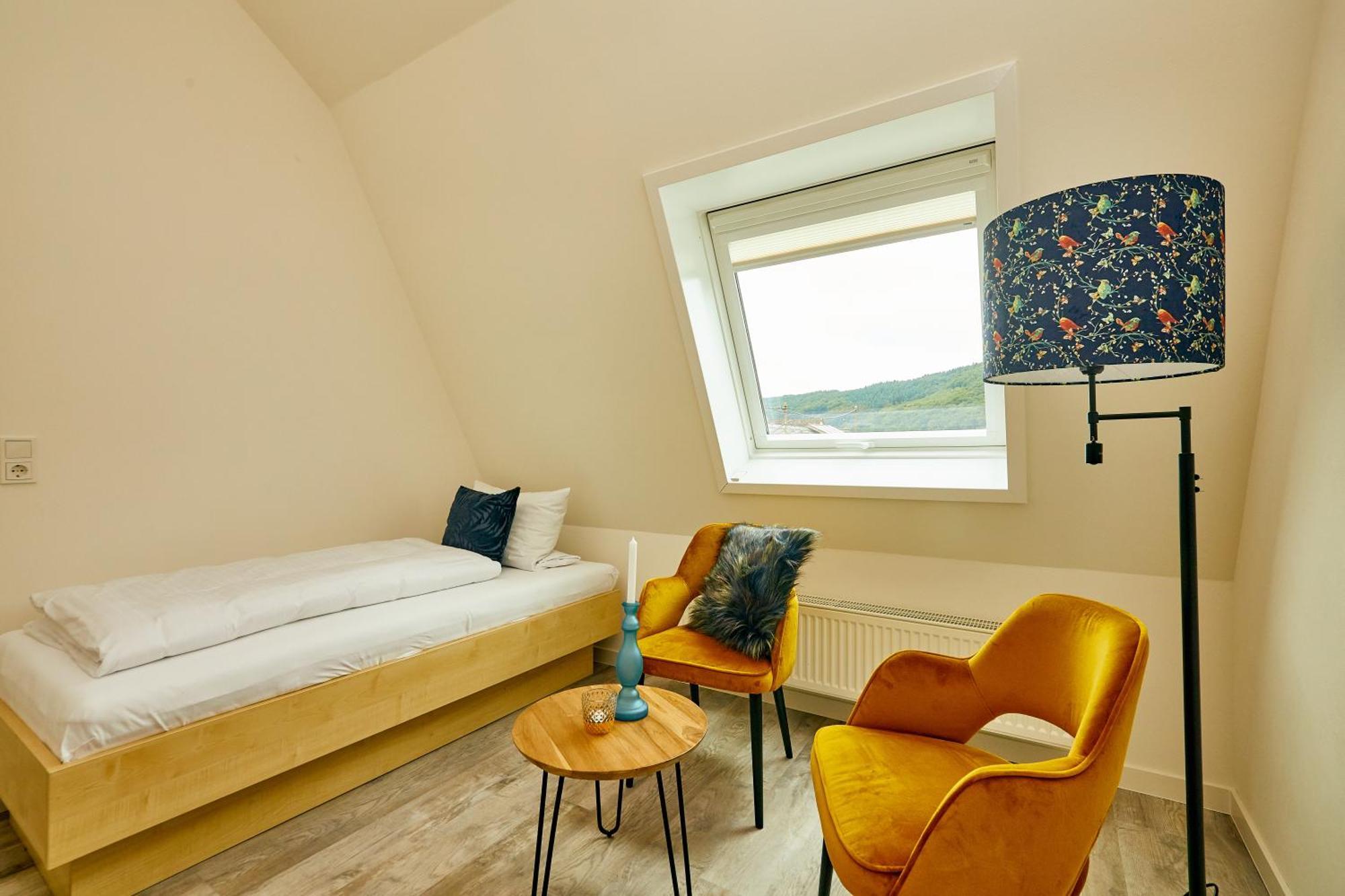รอคเทอร์ ลันด์โฮเทล Bed & Breakfast เซลทิงเงน-อาคทิก ภายนอก รูปภาพ